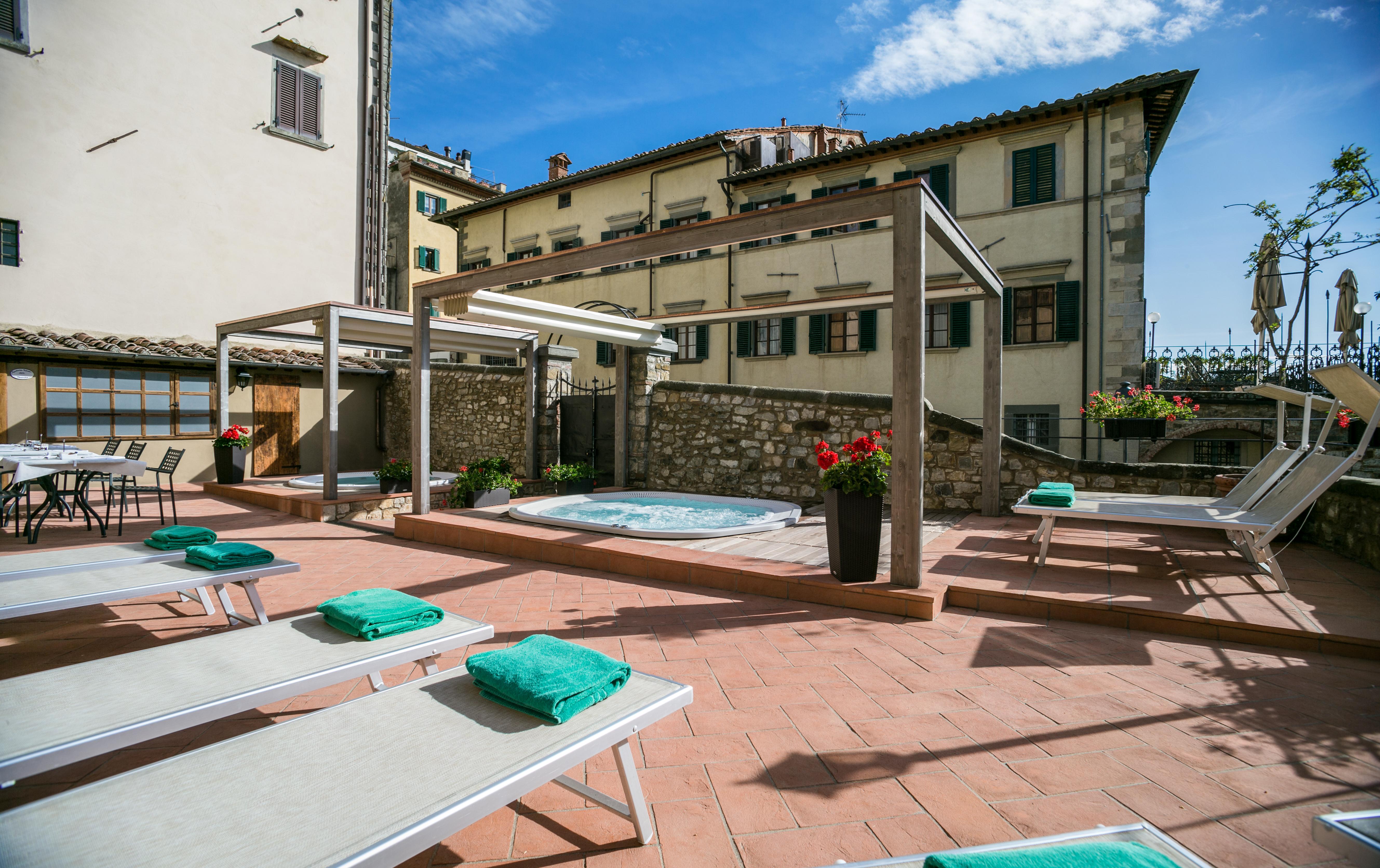 Palazzo Leopoldo Dimora Storica & Spa Hotel Radda in Chianti Ngoại thất bức ảnh